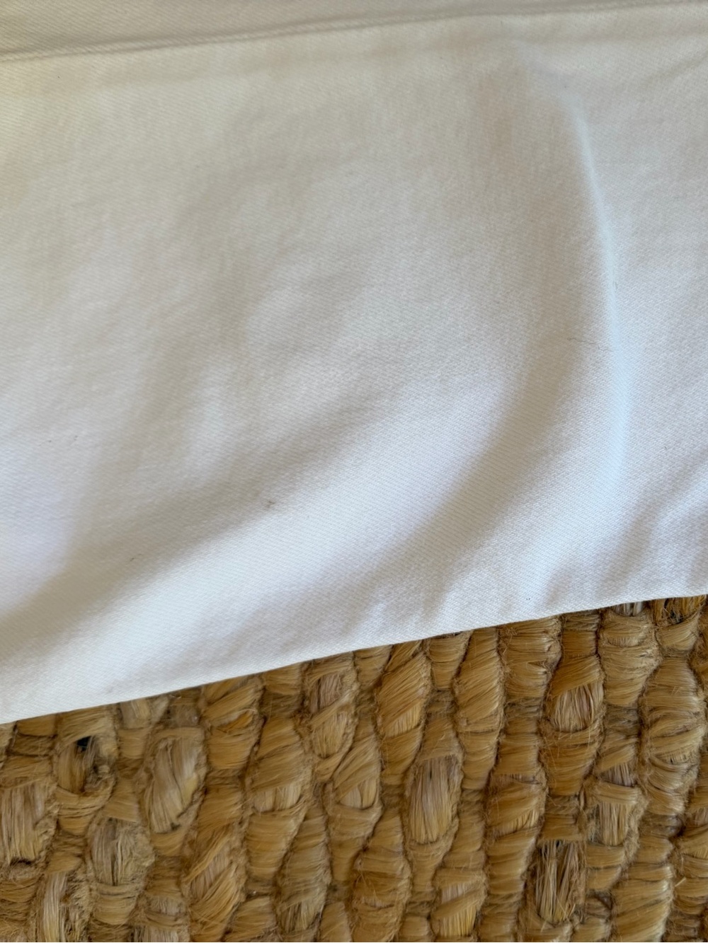 Agolde Riley White Jeans - Picture 2 of 9